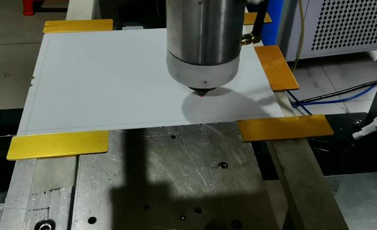 laser drilling for ceramic plate substrate